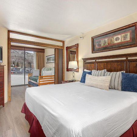 Silver King & Prime Park City Condo Room photo