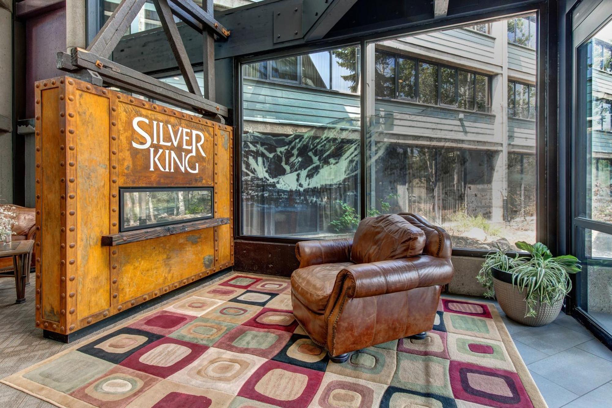 Silver King & Prime Park City Condo Room photo